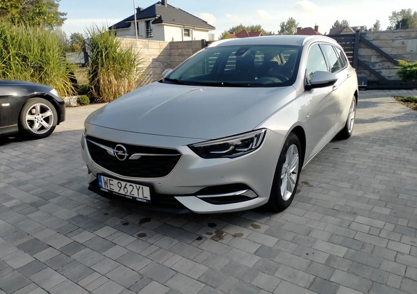 Opel Insignia cena 57999 przebieg: 198000, rok produkcji 2019 z Białobrzegi małe 326